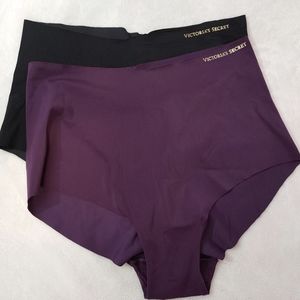 2 Pairs of Victoria Secret No-show Brief Panties Size Medium